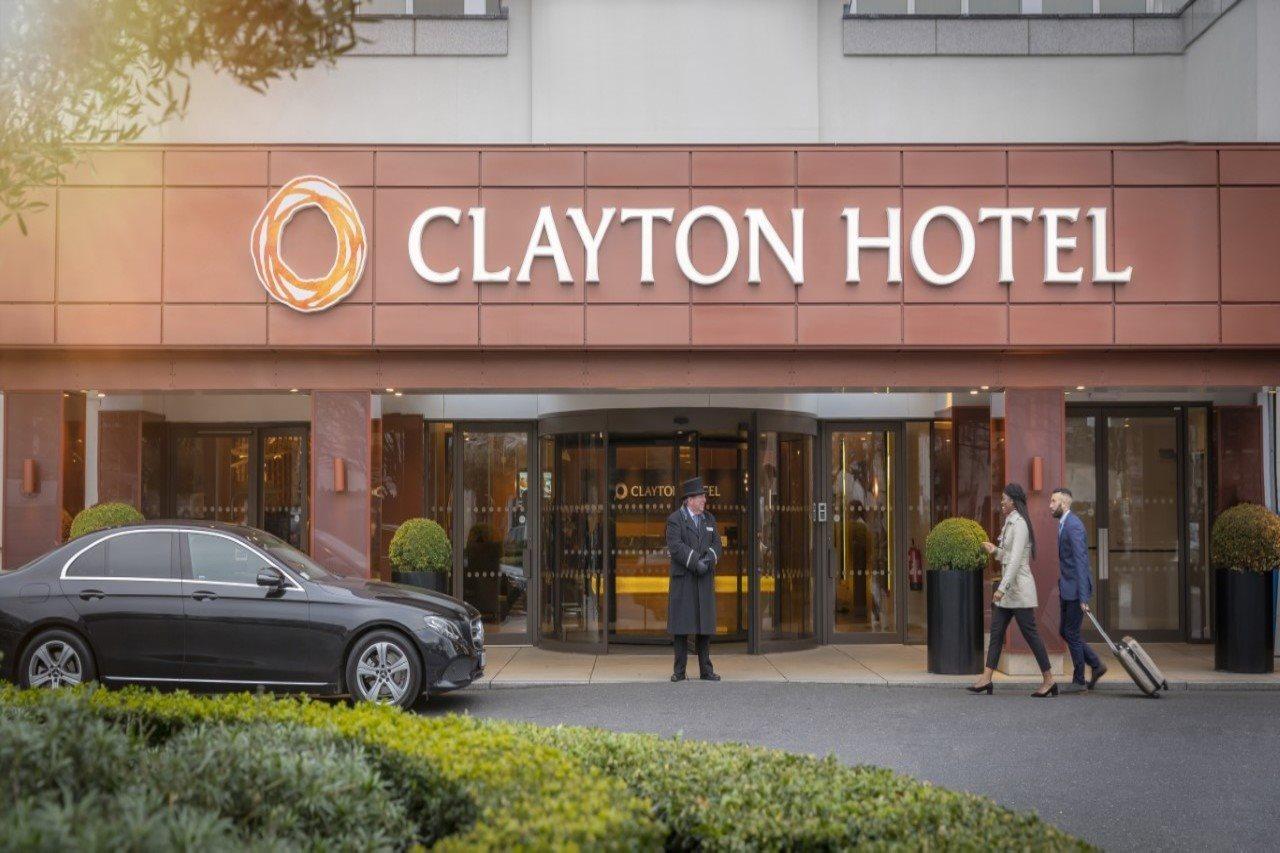 Clayton Hotel Charlemont Dublin Bagian luar foto
